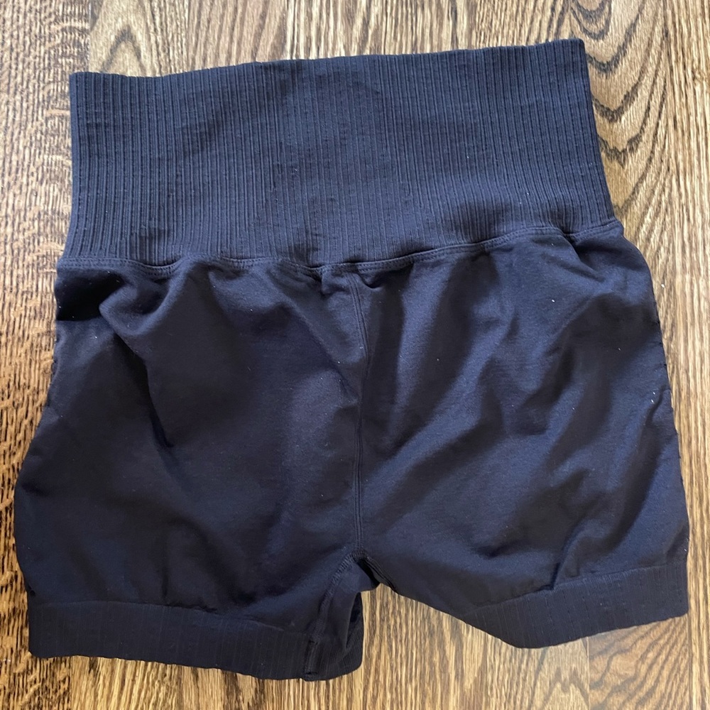 FP Movement Good Karma running shorts - Picture 6 of 6